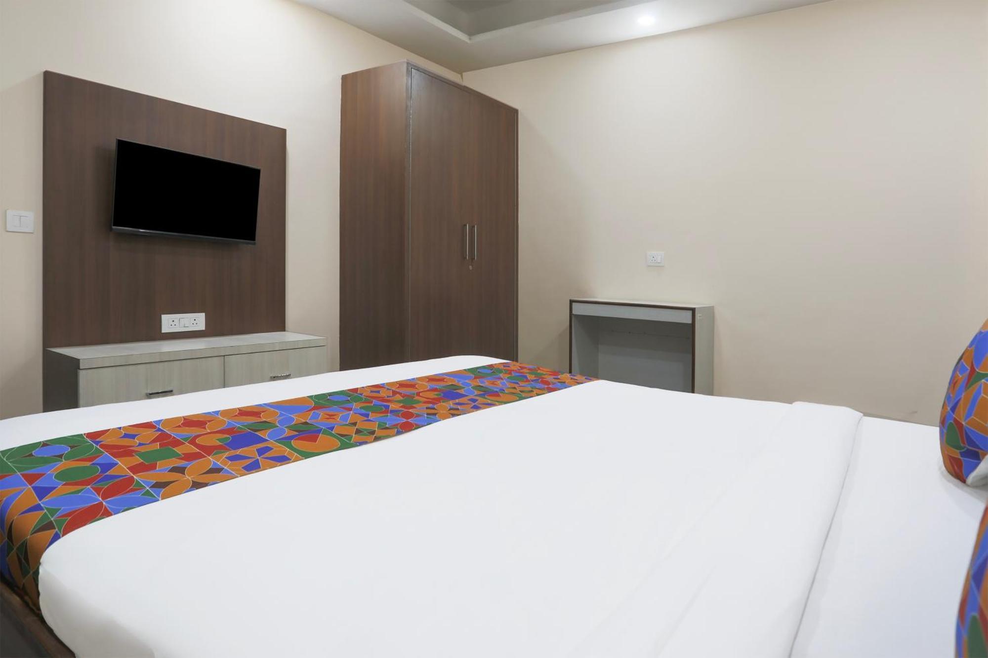 Fabhotel Bliss Premium 구르가온 외부 사진