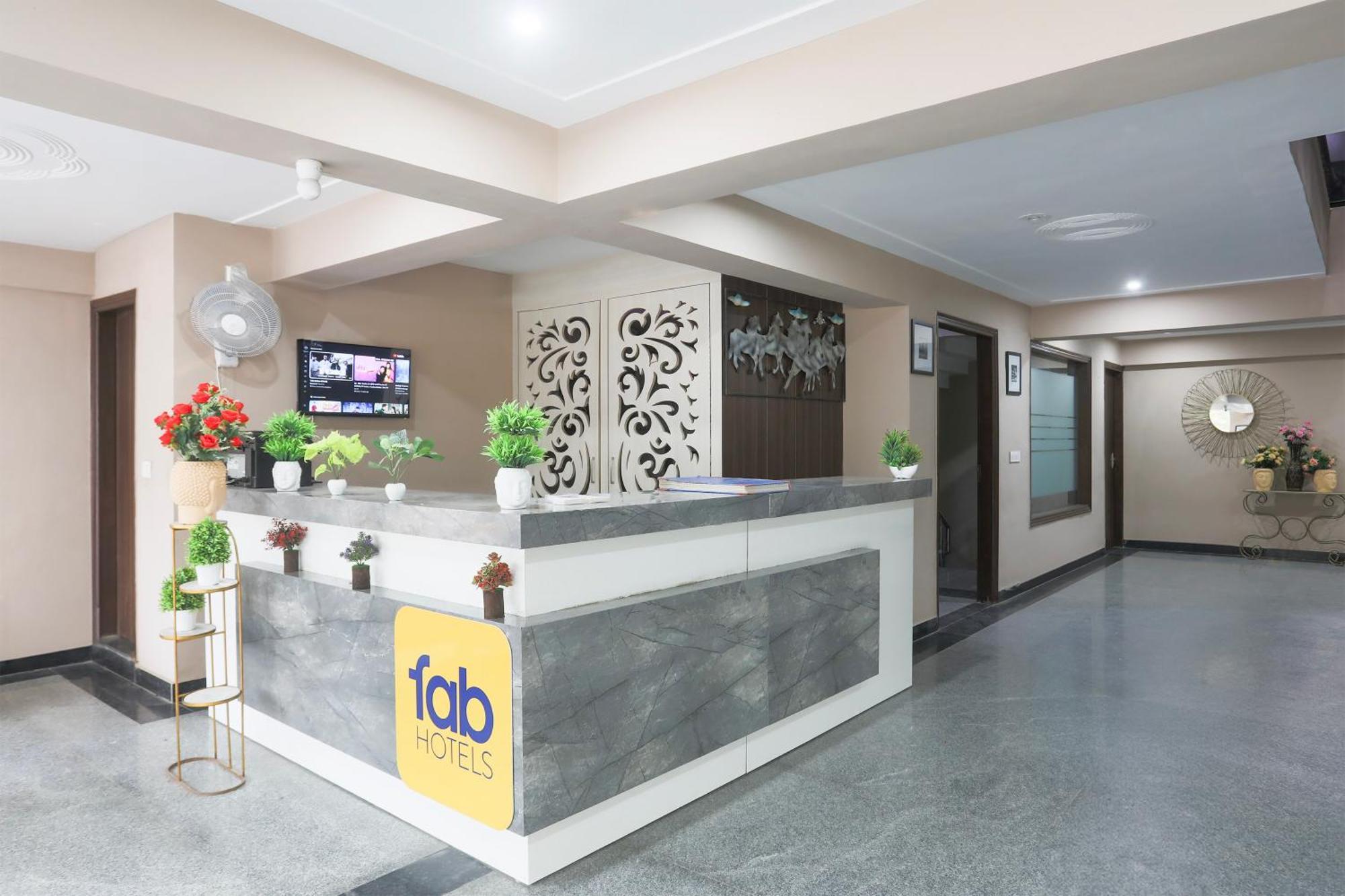 Fabhotel Bliss Premium 구르가온 외부 사진